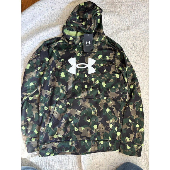 Under Armour boy's Camo Hoodie with Large Logo Size Large - Picture 1 of 4